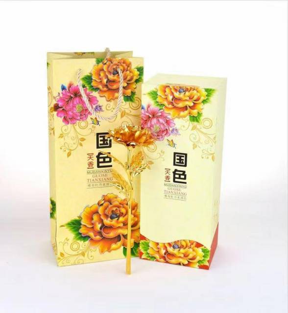 金牡丹，康乃馨，向日葵，結(jié)婚胸花。